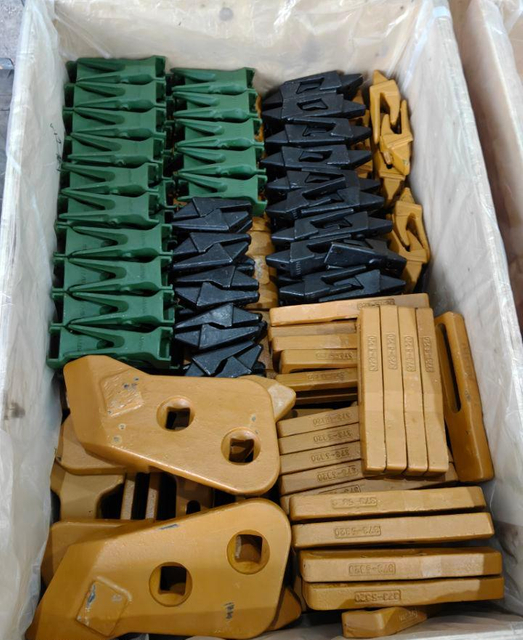 8E7300 RIPPER NOSE Construction machinery parts