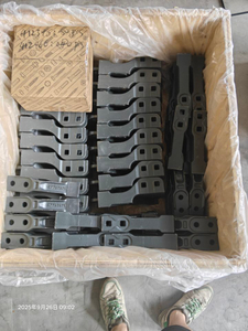 47792971 Central Teeth 570ST