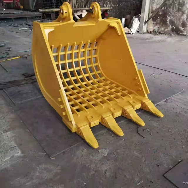 Excavator EC300D SKELETON MINE BUCKET