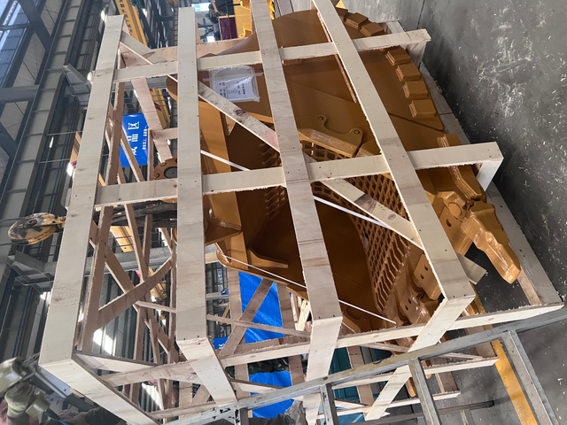 CAT349EL 1800MM SKELET BUCKET