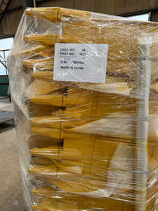 JOHN DEERE 310 12" BUCKET