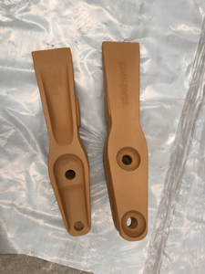 230111-00033 DL420 Tooth Construction machinery parts 