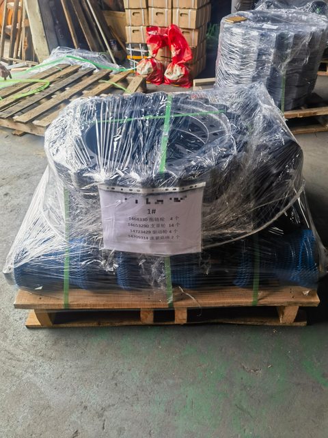 14723429 EC200D SPROCKET