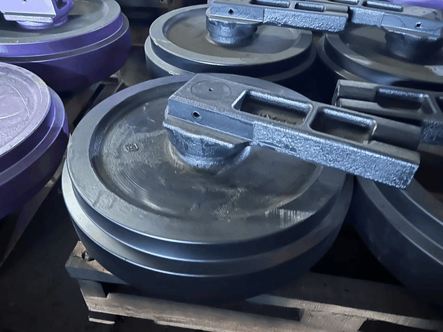 EC240BLC IDLER Undercarriage parts