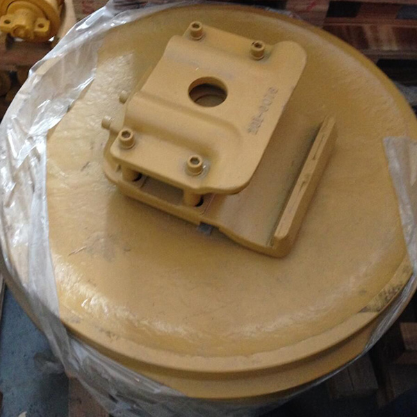 154-30-01010 Idler Undercarriage Parts
