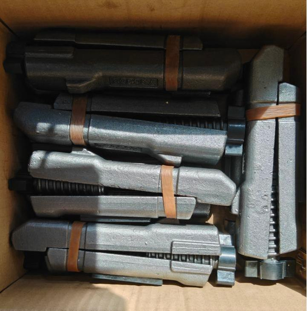 725302 Fasteners Pin