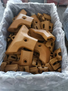 WS3002150J J bolt Wing Shrouds Construction Machinery Parts