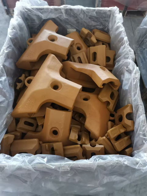 WS3002150J J bolt Wing Shrouds Construction Machinery Parts