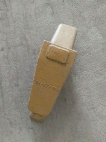 205-939-7120 Adapter-Weld on-Flat Construction machinery parts
