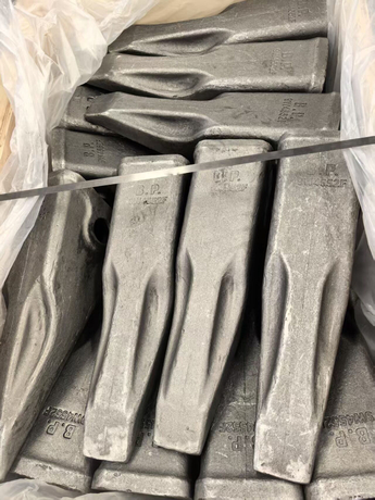 9W4552F Ripper Tooth Forged Construction machinery parts