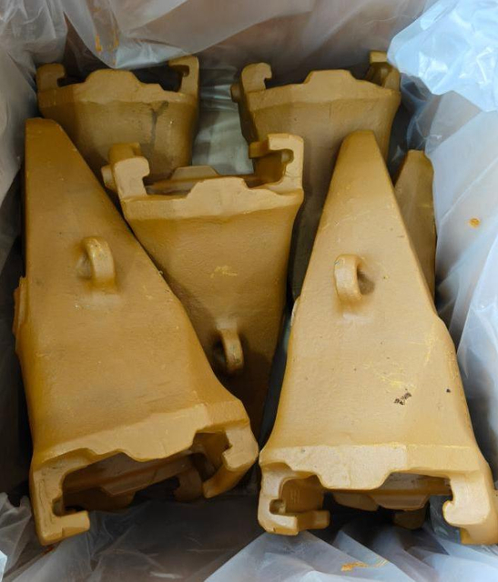 70SV2VX BUCKET TOOTH