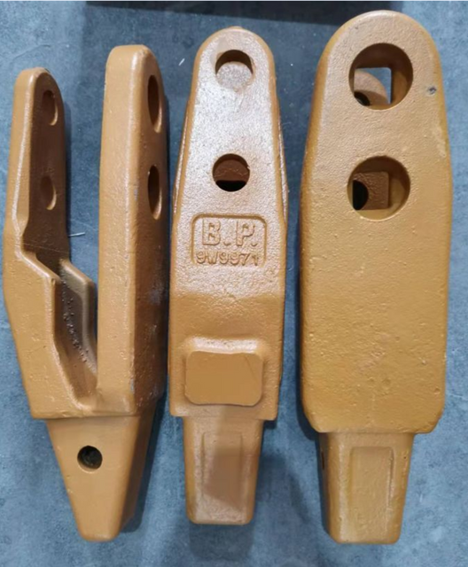 9W9971 J35 Two Strap Adapter Center 