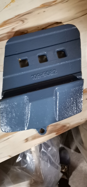 109-9082 109-9082-LH CAST HALF ARROW Cutting edge