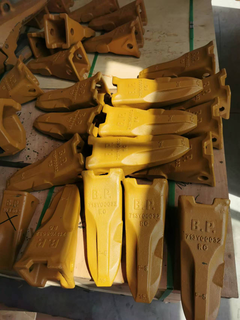 713Y00032RC 713Y00032HD Tooth Construction machinery parts