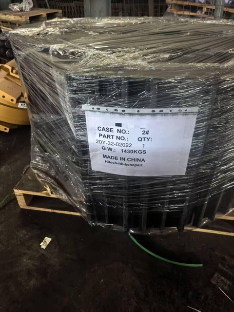 20Y-32-02022 TRACK SHOE LINK ASSY