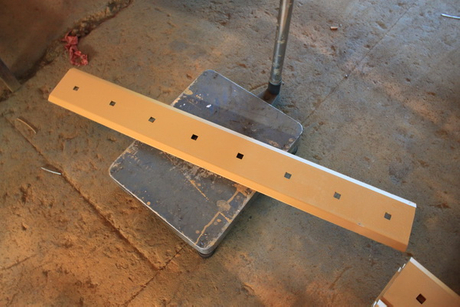 4T6231 DBF Cutting Edge